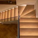 Stunning Hampstead Home Rh9