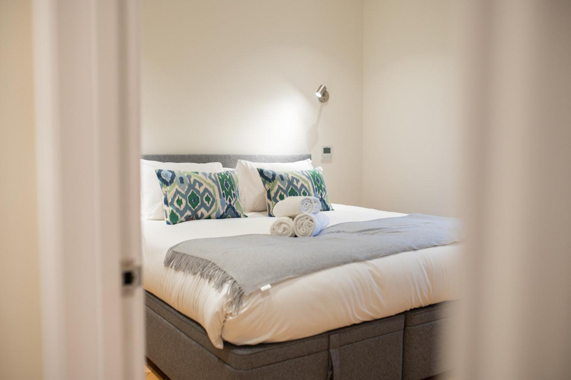 Stunning Hampstead Rh9 Appartamento