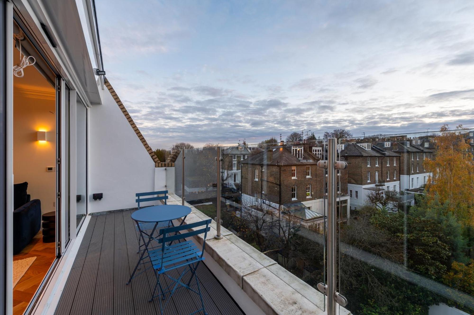 Stunning Hampstead Rh9 Londra